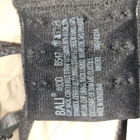 Bali Black Full Coverage Lace Bra - Picture 3 of 3